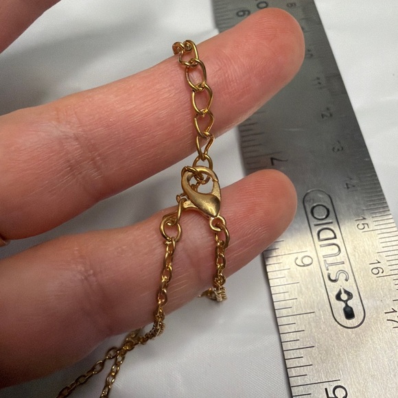 Charming Gold and Green Rose Pendant Necklace - Picture 3 of 7